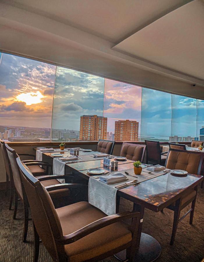 Hotel Dann Carlton Barranquilla Y Centro De Convenciones Exterior foto The View