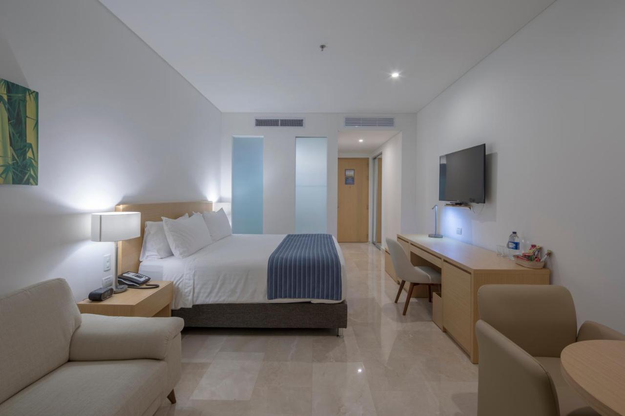 Hotel Dann Carlton Barranquilla Y Centro De Convenciones Exterior foto A room at the hotel